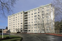 Building Photo - Hillside Manor