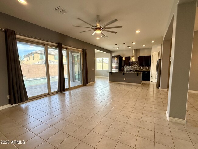 Building Photo - 7306 S Lancaster St