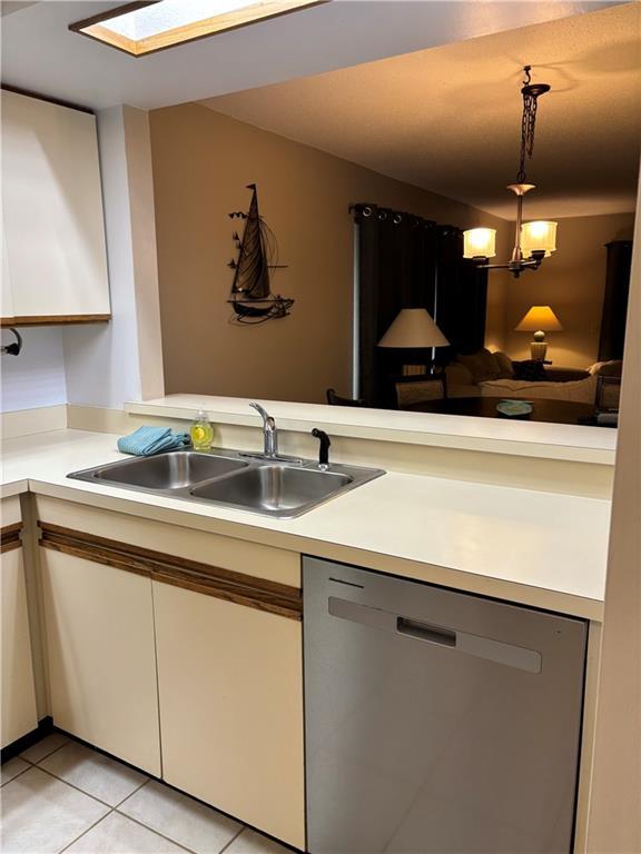 Building Photo - 874 Wimbledon Dr