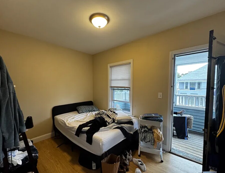 Building Photo - 74 Frederick Ave