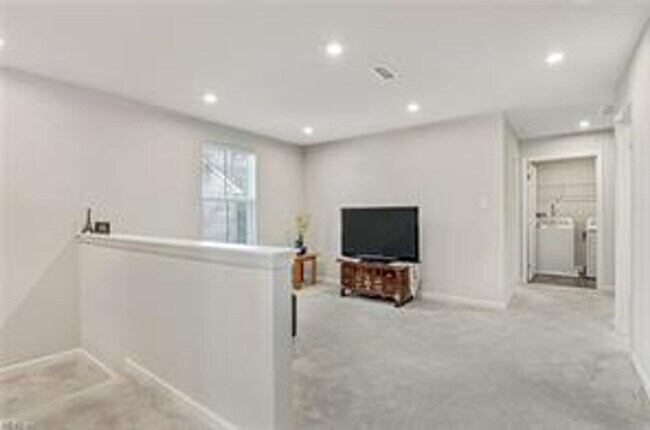 Building Photo - Call Sabrina Thomas at 757-767-0767 for more information