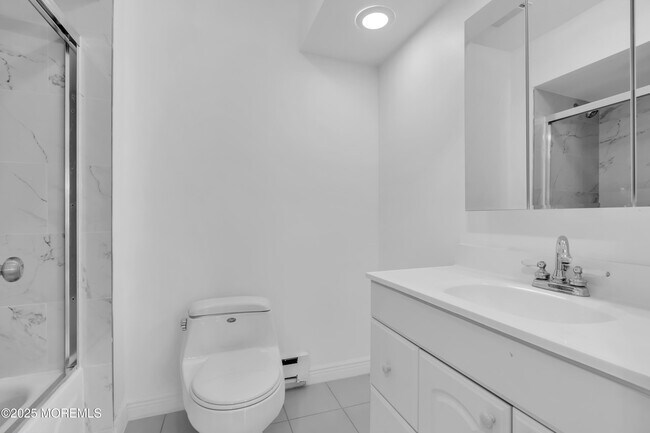 Building Photo - 145 Cross Slope Ct