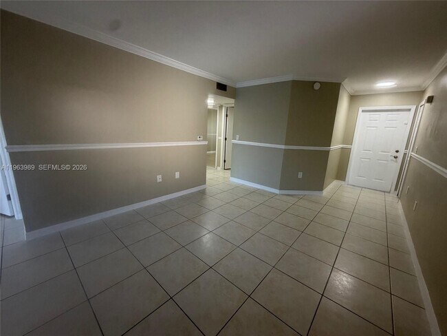 Building Photo - 2731 SE 12th Rd