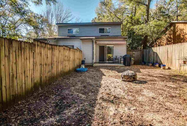 Building Photo - 1816 Seay Ct