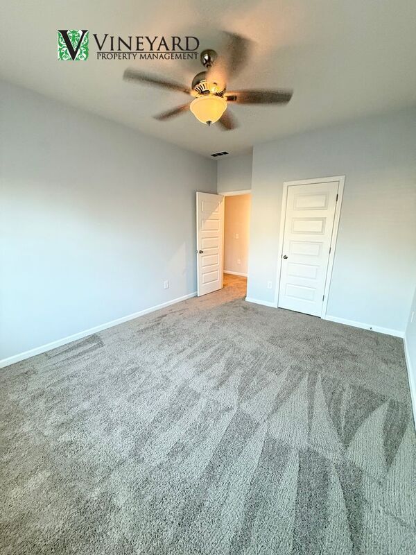 Building Photo - 247 Centennial Cir