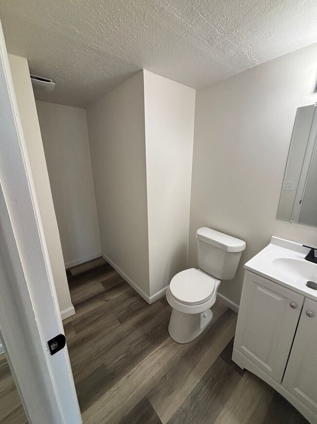 Building Photo - 4 Bed / 2 Bath – Fully Rehabbed Home with 2.5-Car Garage & Large Yard!