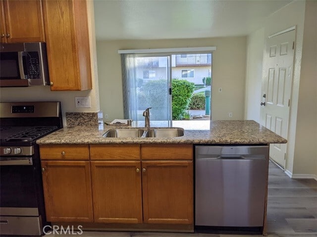 Building Photo - 1365 Crafton Ave