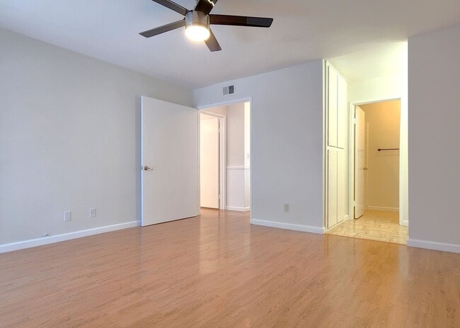 Building Photo - Rarely Available, Single-story, 2Bd 2Ba re...