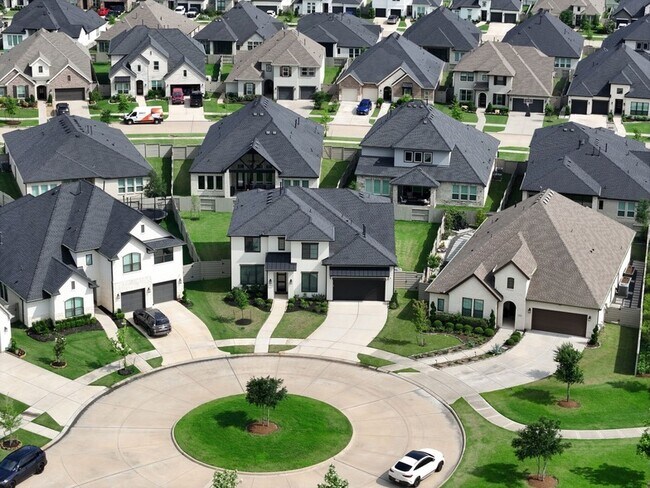 Building Photo - 4706 Oak Glen Ct