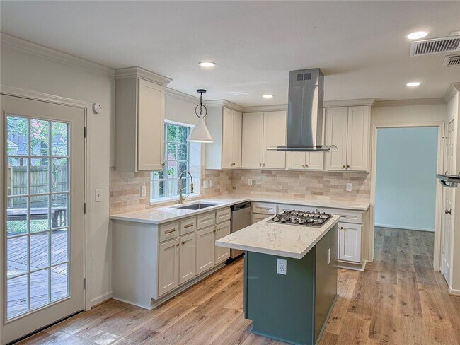 Building Photo - 150 Rushwing Pl