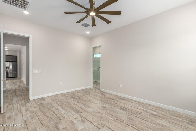 Building Photo - 17719 N 50th Way