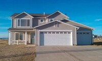 Building Photo - Great home in Pueblo West!