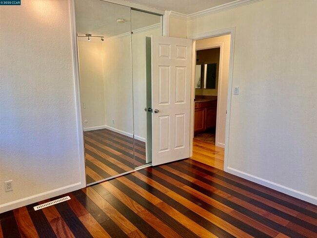 Building Photo - 1564 Candelero Dr