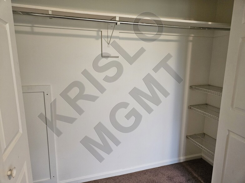 Back Bedroom Closet - 923 Harwood Rd
