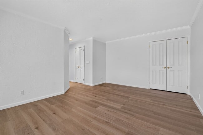 Building Photo - 79 Del Mesa Carmel