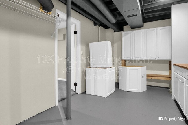 Building Photo - 8707 Glencanyon Dr