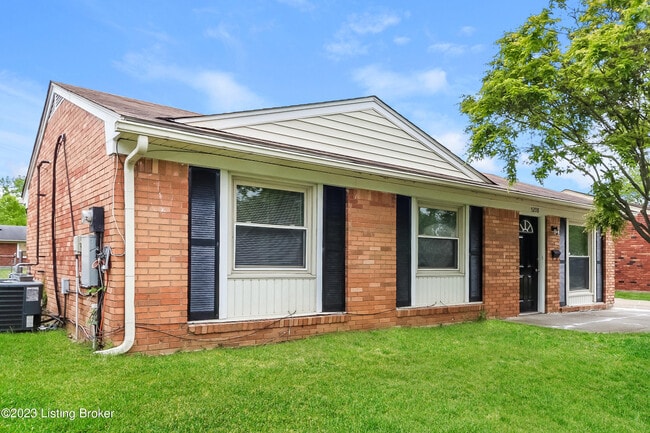 Building Photo - 5208 Terrace Green Cir