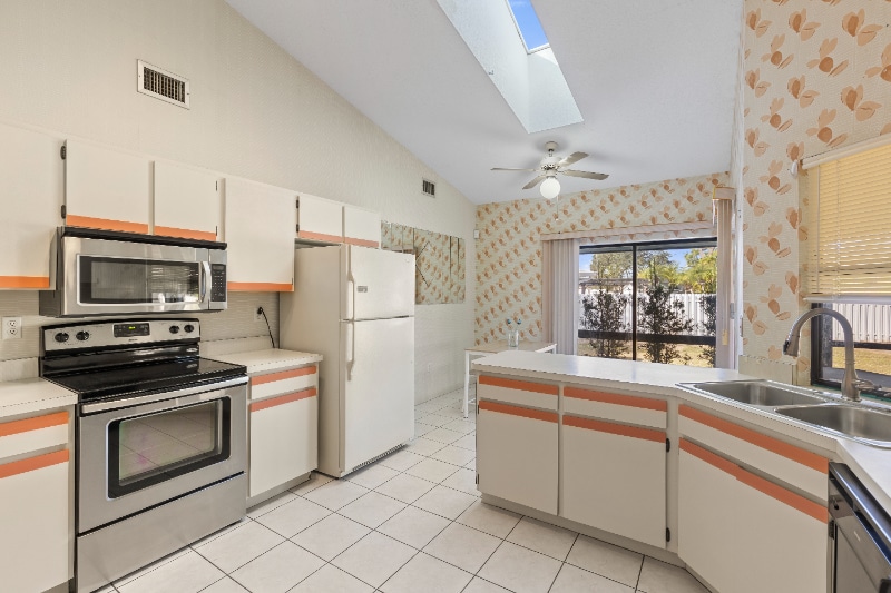 Building Photo - 19484 Midway Blvd