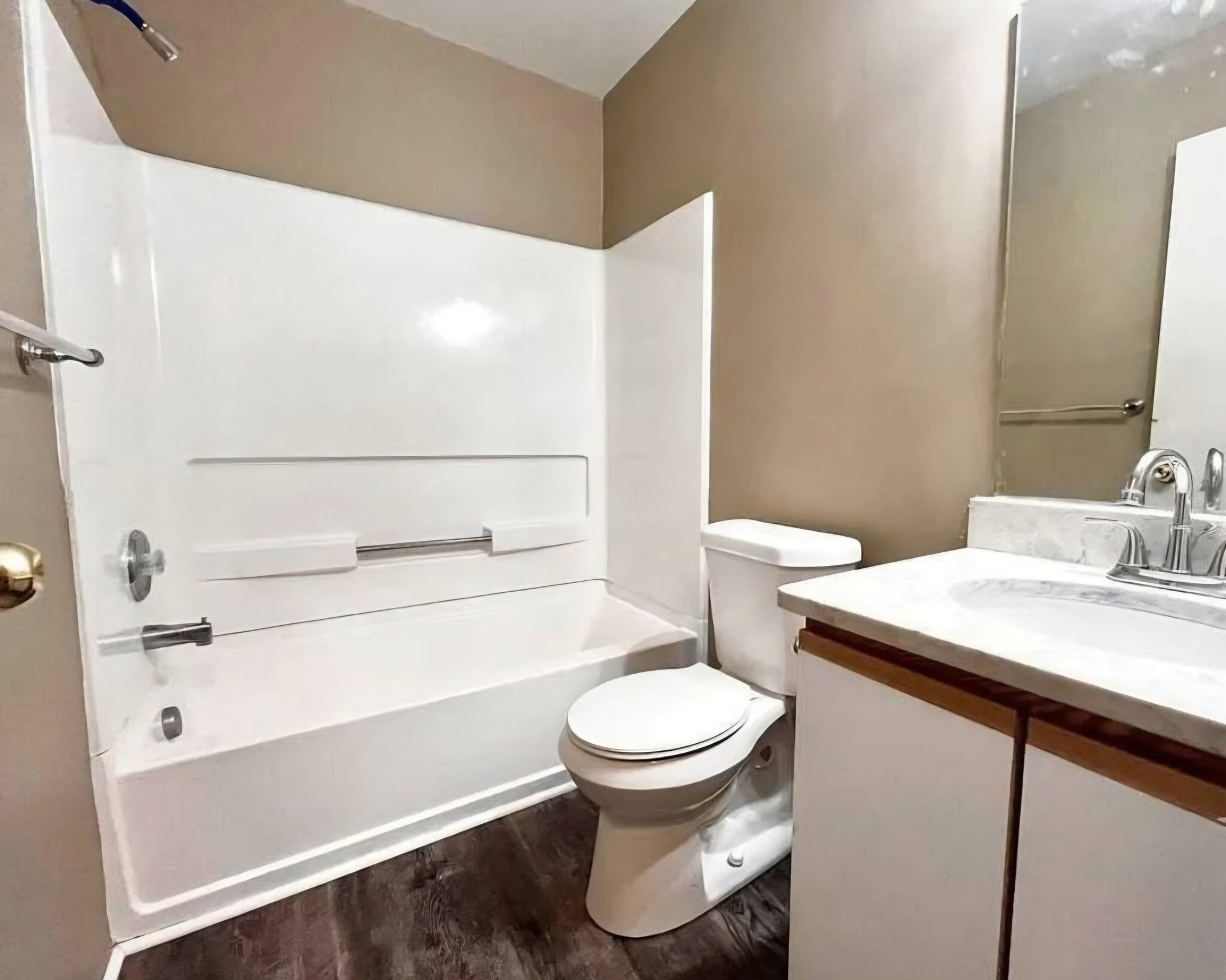 More photos - 15650 Stone Crossing Dr