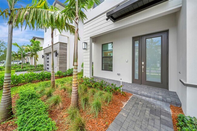 Building Photo - 1454 NW 23rd St