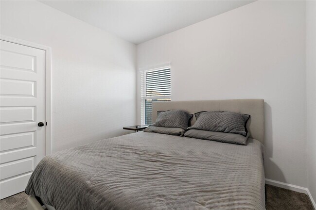 Building Photo - Amador Peak Drive, Arcola, TX 77583 - 4 BR 2 BA single-family home