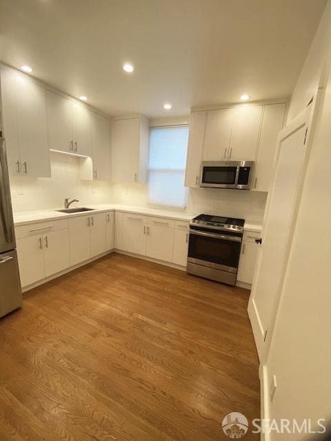 Building Photo - 2385 18th Ave