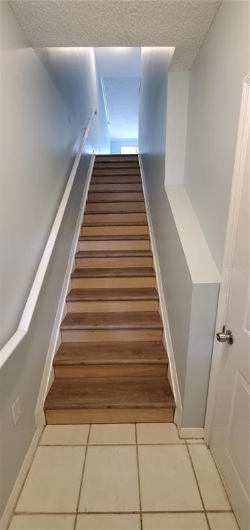 Building Photo - 5682 Bentgrass Dr