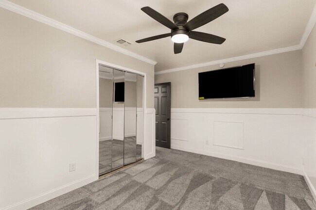 Building Photo - 224 Anhalt Dr