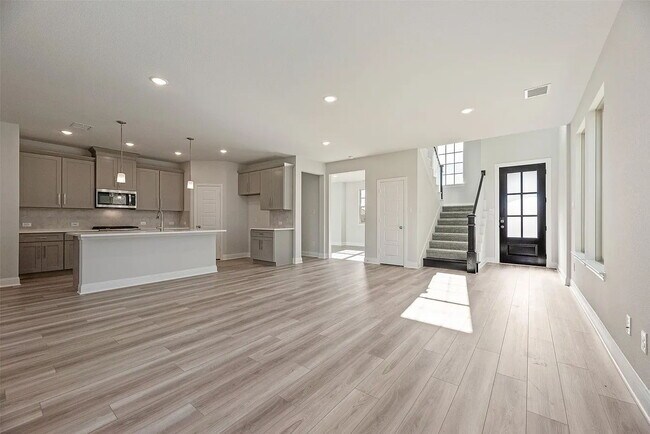 Building Photo - 3113 Buckeye St