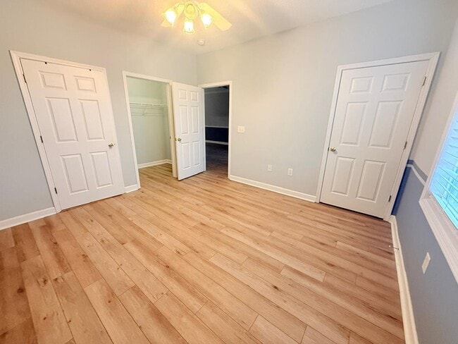 Building Photo - 330 Kiskadee Loop