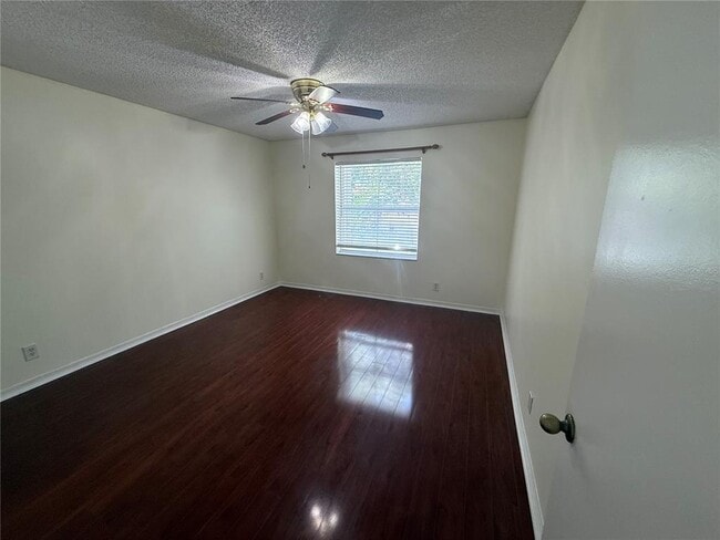 Building Photo - 6711 Green Island Cir