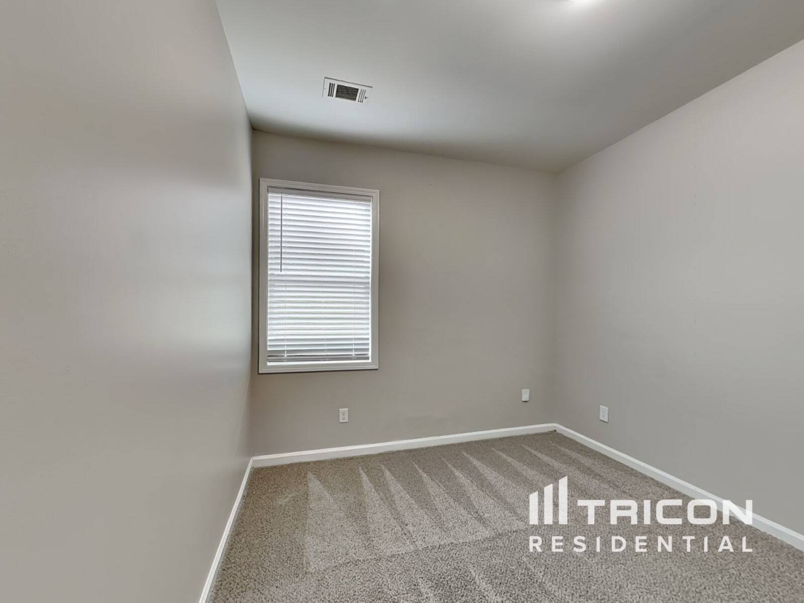 Building Photo - 7802 Bluefin Trail