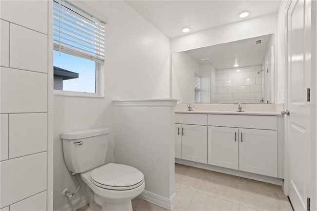 Building Photo - 9421 Cannon Bch Dr
