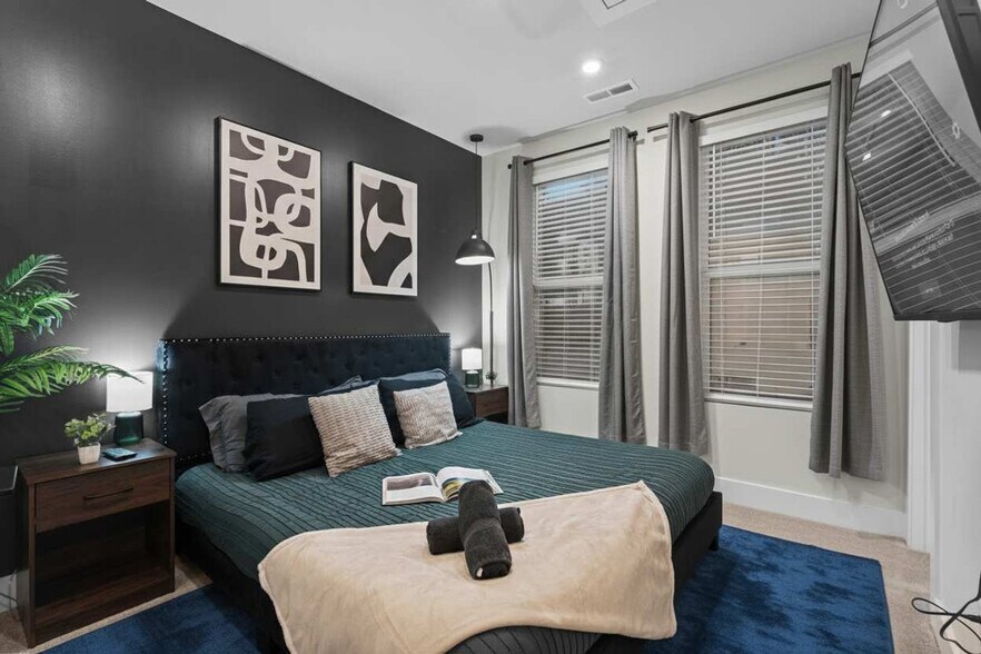 Building Photo - 1442 Hamilton St