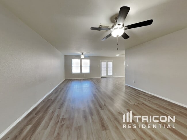 Building Photo - 12439 Sterlingstone Dr
