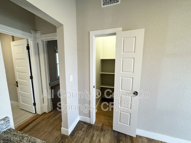 Building Photo - 330 E Cache La Poudre St