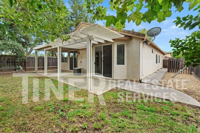 Building Photo - 149 Canberra Ct