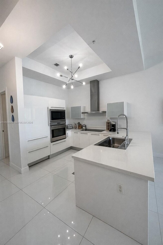 Building Photo - 250 Sunny Isles Blvd