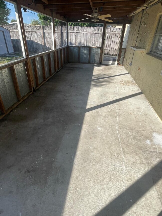 Building Photo - 3611 NE 15th Ave