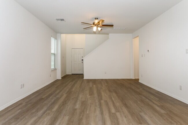Building Photo - 16647 Spirit St