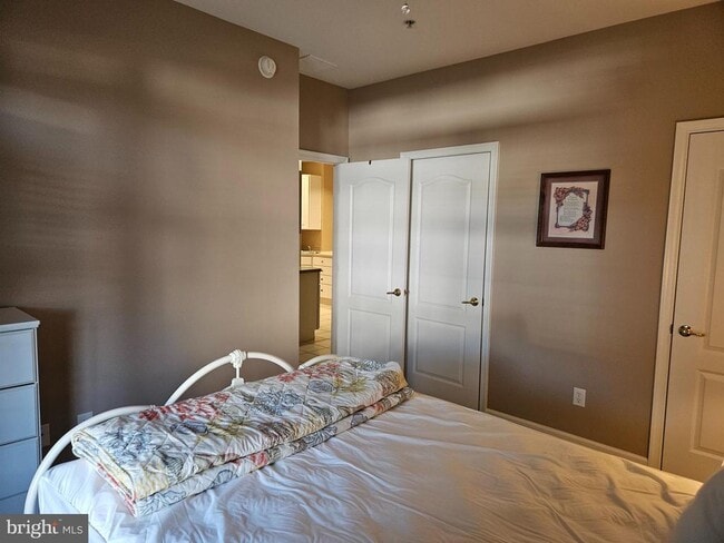 Building Photo - 34297 Summerlyn Dr