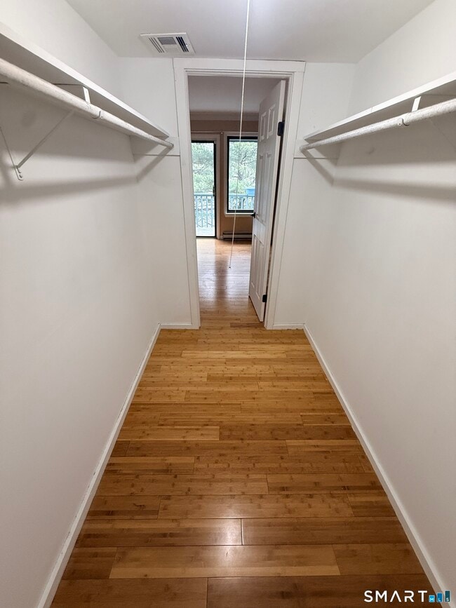 Building Photo - 23 Margo Ct