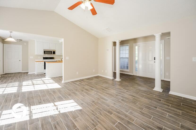 Building Photo - 1604 Madison Dr