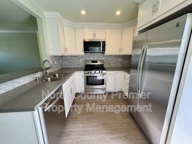 Building Photo - 2243 Garnet Ave