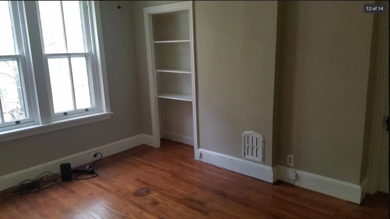 Building Photo - 305 N 37th St