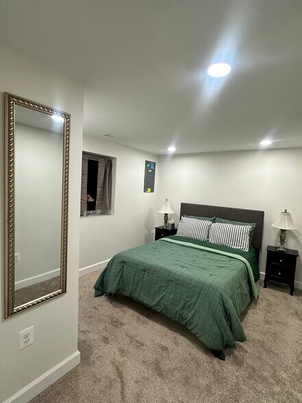 Building Photo - 8303 Navahoe Dr