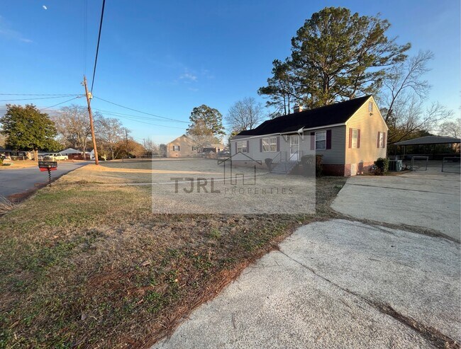 Primary Photo - 809 S 11th St