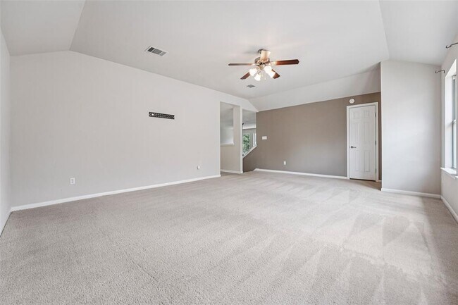 Building Photo - 149 Dolomite Dr