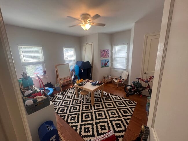 Building Photo - 4216 32nd Ave