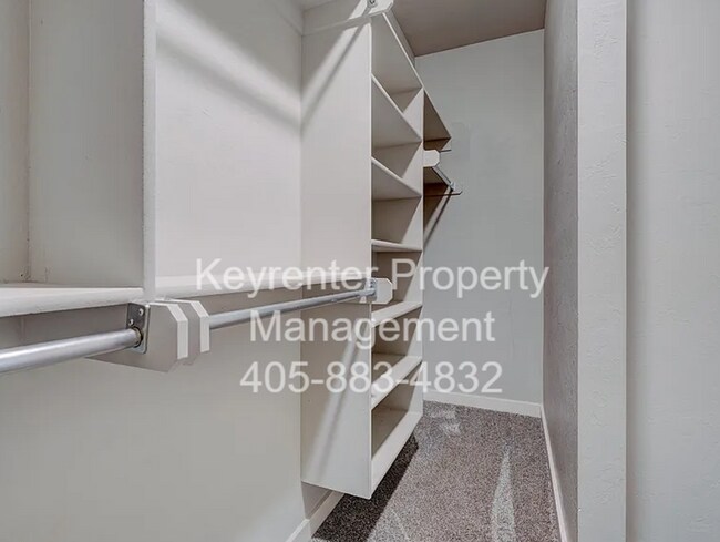 Building Photo - LIMITED TIME: 50% OFF FIRST MONTH’S RENT Magnificent 3BD/2BTH home in Council Ridge